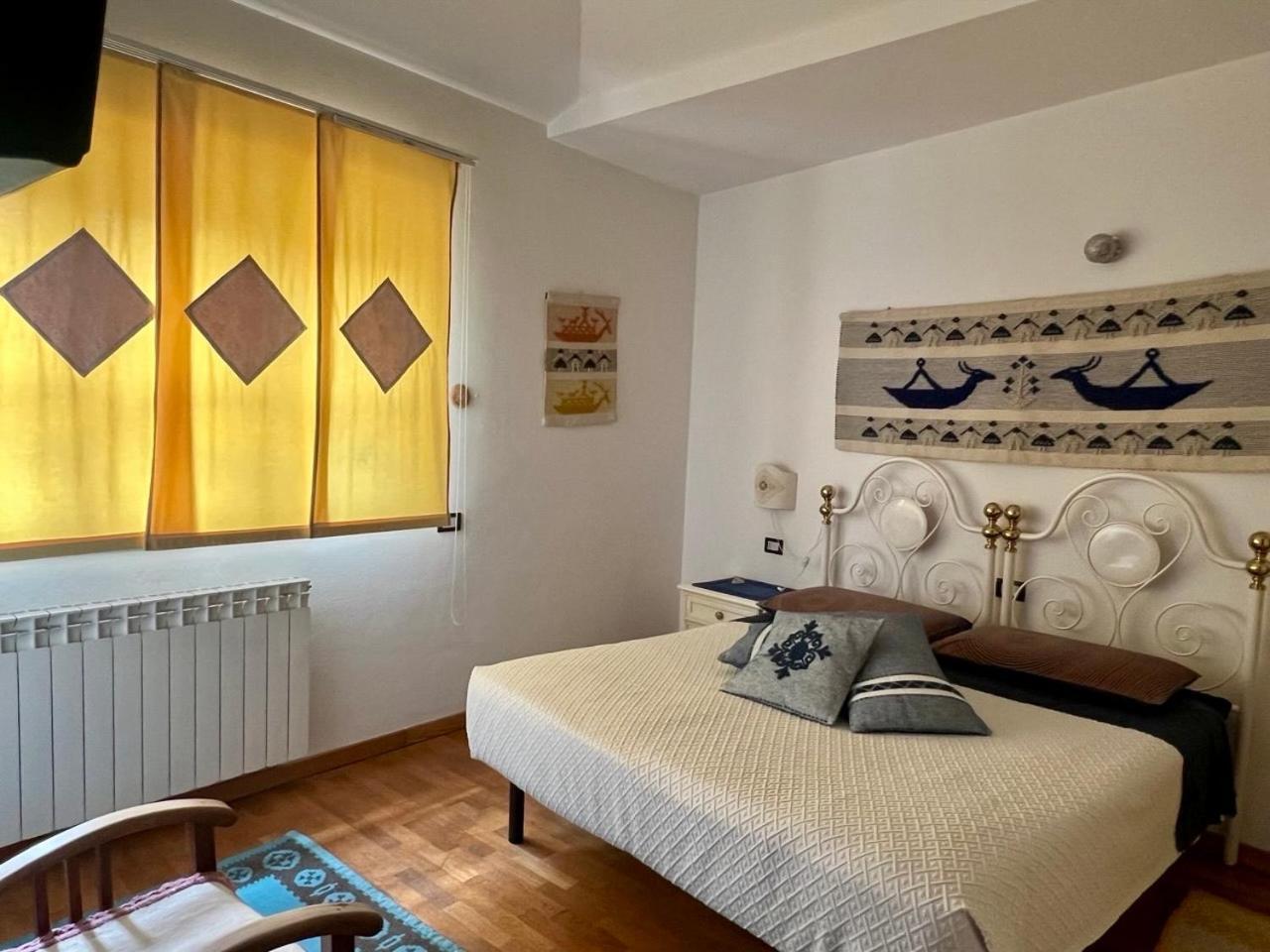 B&B Su Biancu - Sardinian Experience Urzulei Exteriör bild